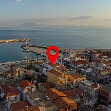 Luxury Naoum - Adults Only *