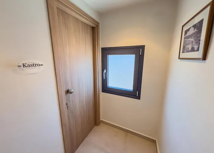 Luxury Naoum - Adults Only