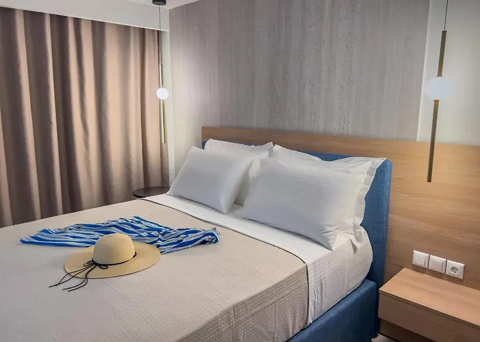 Luxury Naoum - Adults Only Apartment