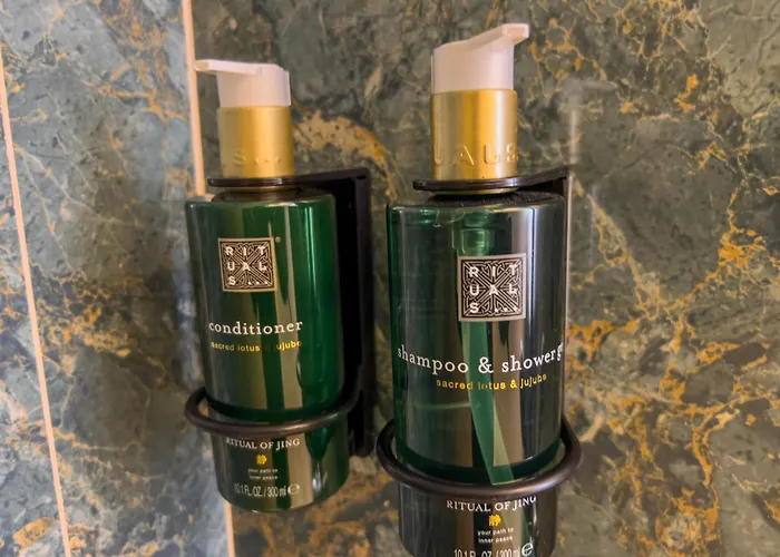 Luxury Naoum - Adults Only Apartment *