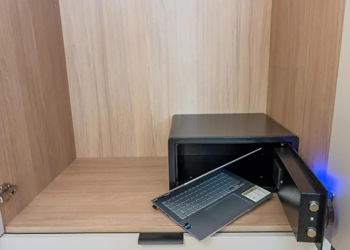 Luxury Naoum - Adults Only Apartment *